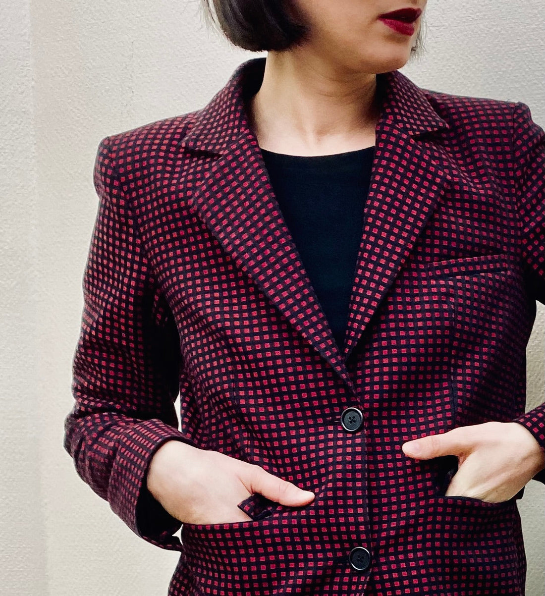 Un vêtement féminin avec un réel impact positif - NUYHENN