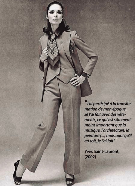 le tailleur femme Nuyhenn, un modèle qui marie à la perfection style et engagement envers l'environnement. Fabriqué en France à partir de coton biologique, cet ensemble composé d'une veste et d'un pantalon incarne une mode éthique. Choisir Nuyhenn, c'est opter pour un look raffiné tout en soutenant des pratiques de production durables